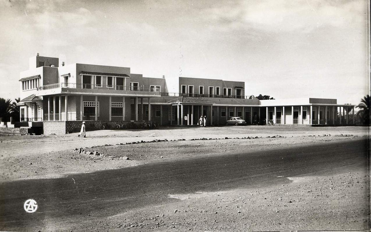 Colomb bechar 503- Services administratifs COLLECTION DES AMIS DE ND DE SANTA CRUZ.jpg